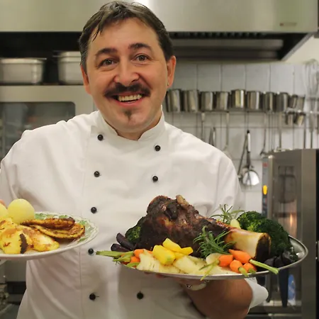 Hotel Event&hochzeitshotel Zum Grünen Baum