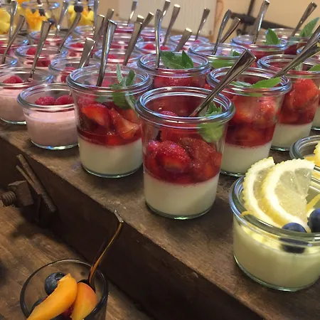 Digitales Event & Hochzeitshotel Zum Gruenen Baum מלון 3*