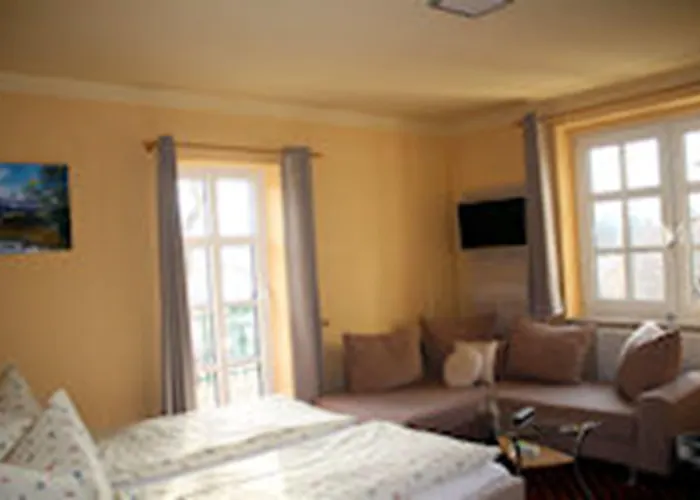 فندق Digitales Event & Hochzeitshotel Zum Gruenen Baum Taltitz