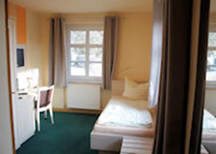 Digitales Event & Hochzeitshotel Zum Gruenen Baum 3* Taltitz