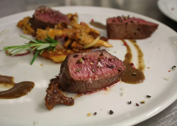 Digitales Event & Hochzeitshotel Zum Gruenen Baum فندق 3*