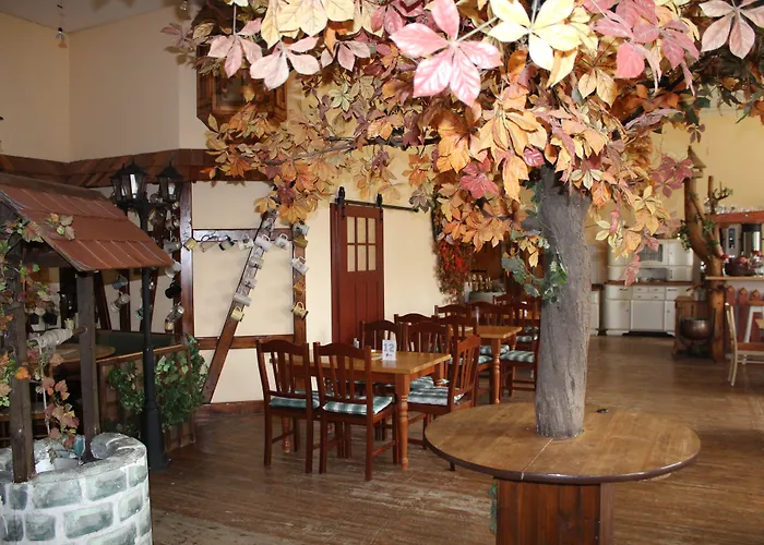 فندق Digitales Event & Hochzeitshotel Zum Gruenen Baum 3*