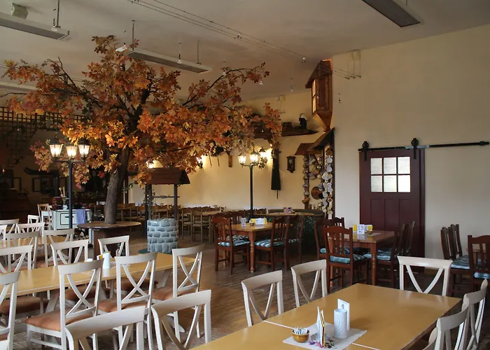 Digitales Event & Hochzeitshotel Zum Gruenen Baum Taltitz