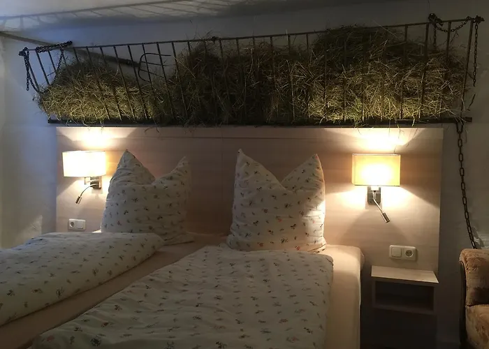 Digitales Event & Hochzeitshotel Zum Gruenen Baum 3* Taltitz