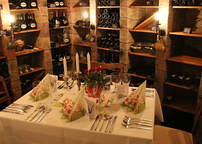 Digitales Event & Hochzeitshotel Zum Gruenen Baum فندق Taltitz