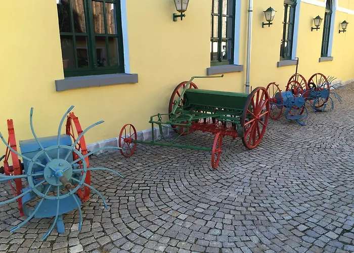 Digitales Event & Hochzeitshotel Zum Gruenen Baum فندق